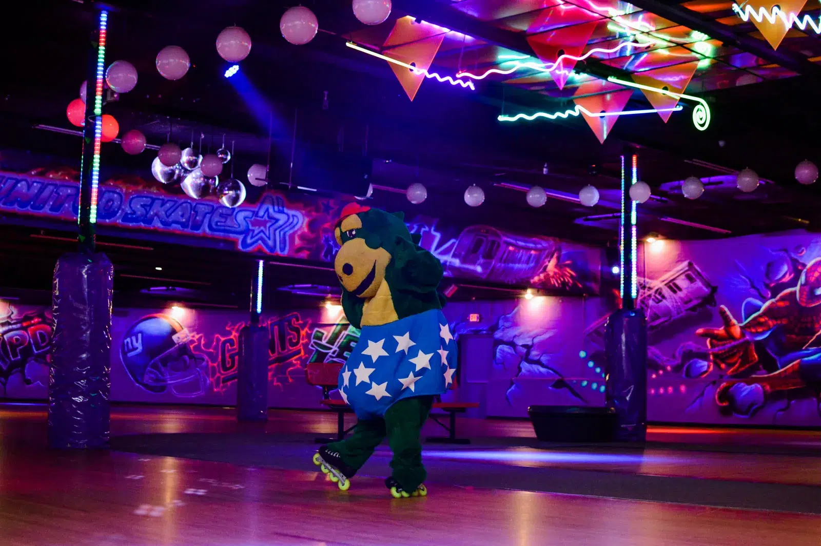 Activities - Roller Skating, Arcade, & Cafe | Skate Zone 71
