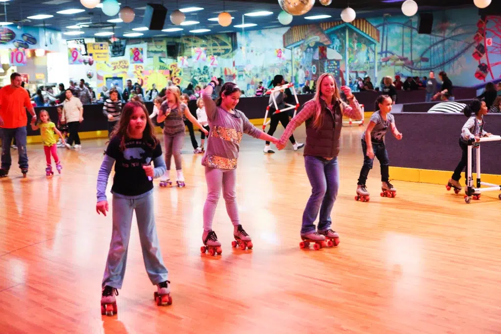 Activities - Roller Skating, Arcade, & Cafe | Skate Zone 71
